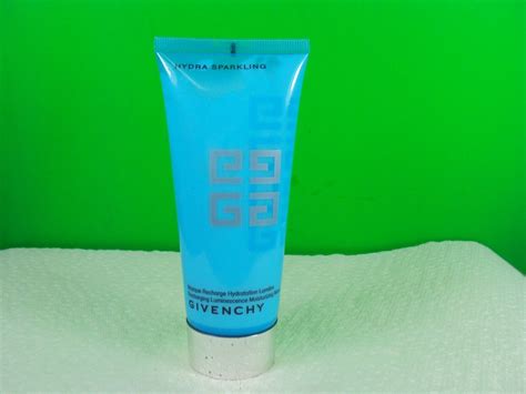 Givenchy Hydra Sparkling Recharging Luminescence 